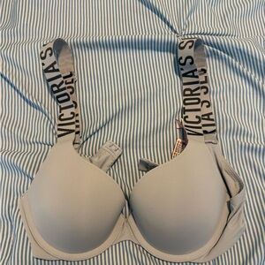 Victoria's Secret Light Gray Bra